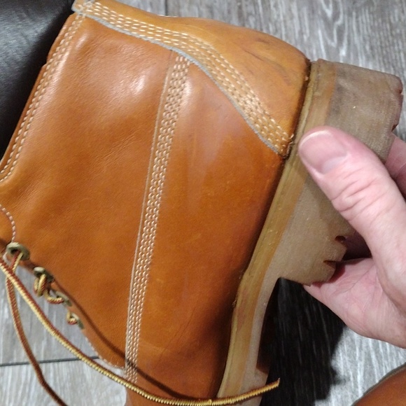 Timberland mens iconic brown and orange leather boots. size 7 - Picture 11 of 16